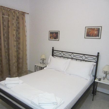 Katerina Apartments Triovasálos المظهر الخارجي الصورة