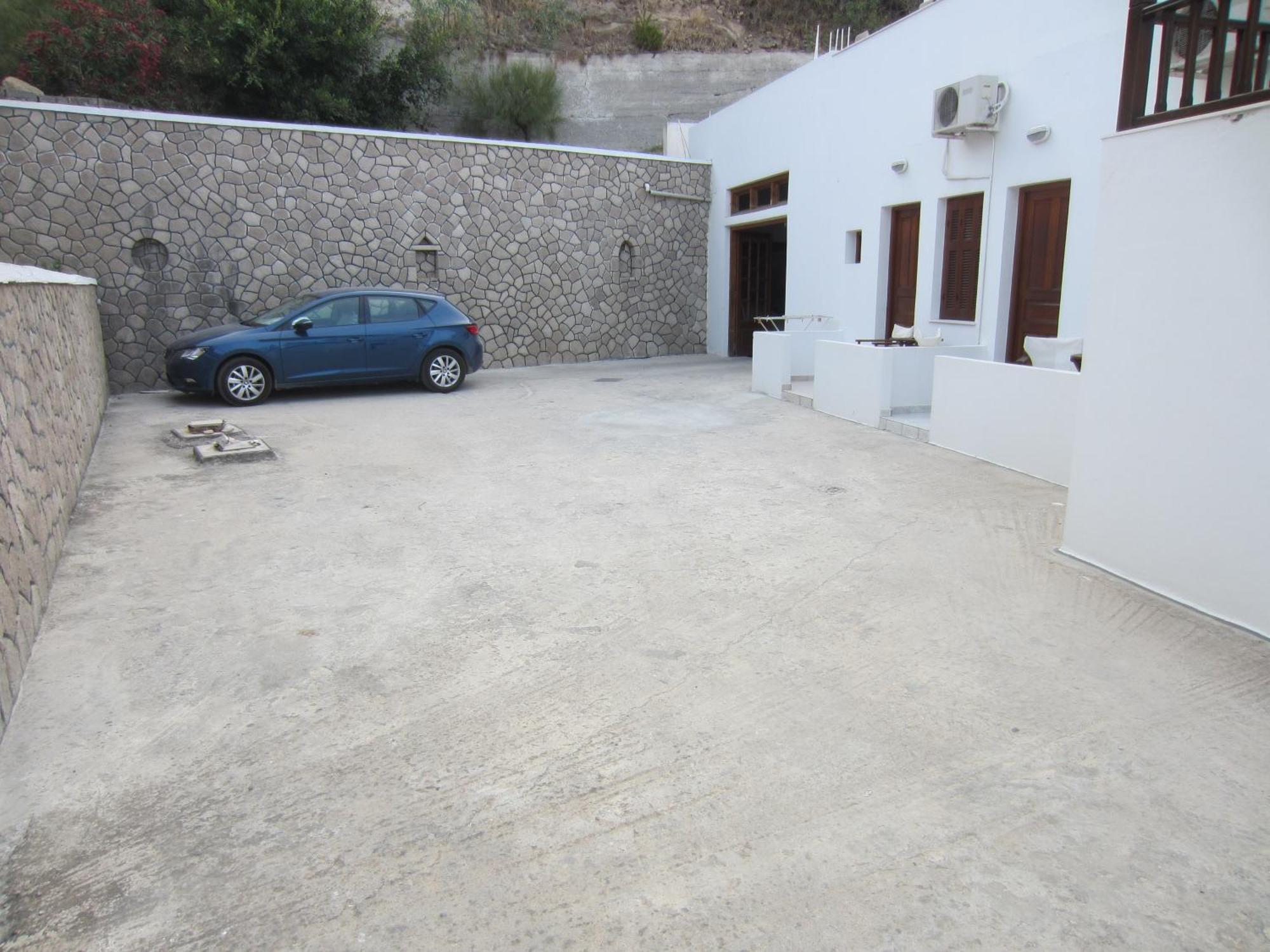 Katerina Apartments Triovasálos المظهر الخارجي الصورة