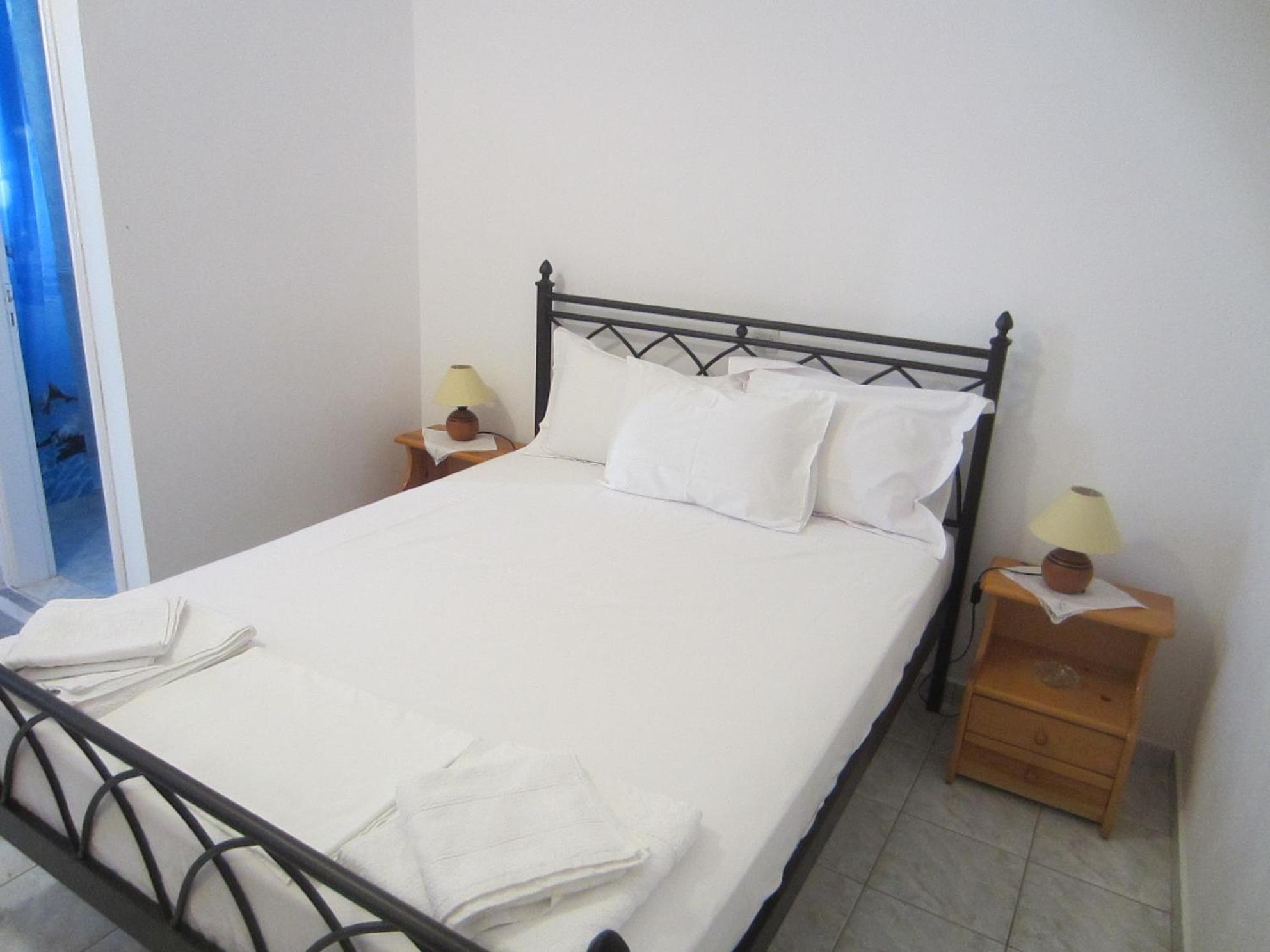 Katerina Apartments Triovasálos المظهر الخارجي الصورة