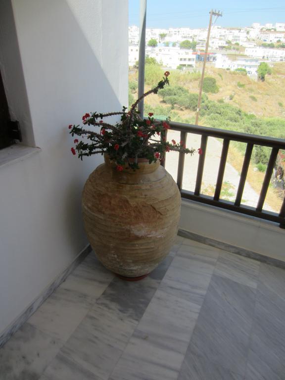 Katerina Apartments Triovasálos المظهر الخارجي الصورة